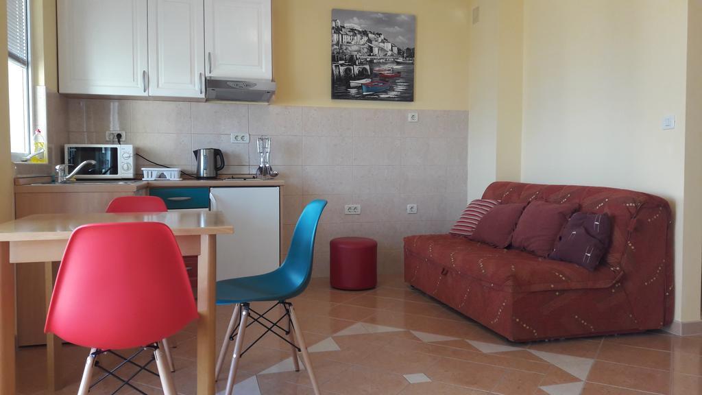 Rados Apartment *